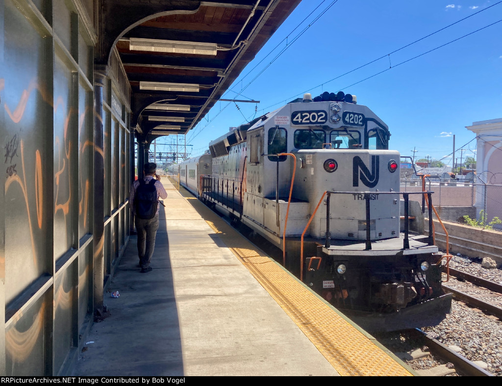 NJT 4202